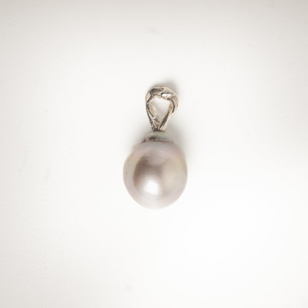 The Nike Pearl Pendant