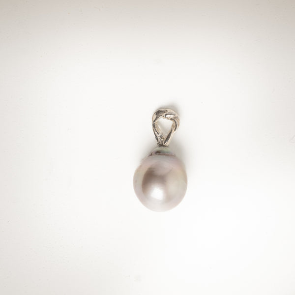 The Nike Pearl Pendant